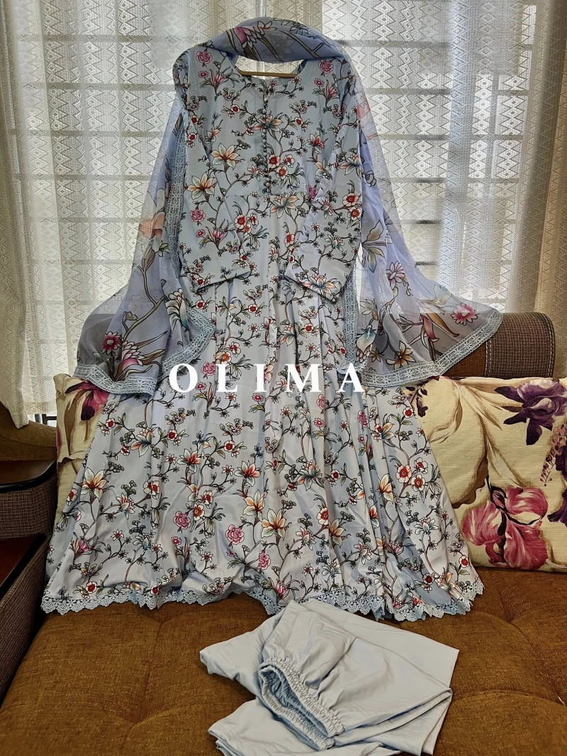 Haniya Amir inspired Anarkoli